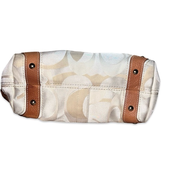 EUC COACH CARLY HOBO BAG - Picture 10 of 15